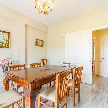 شقة The 2 Vigglatouri